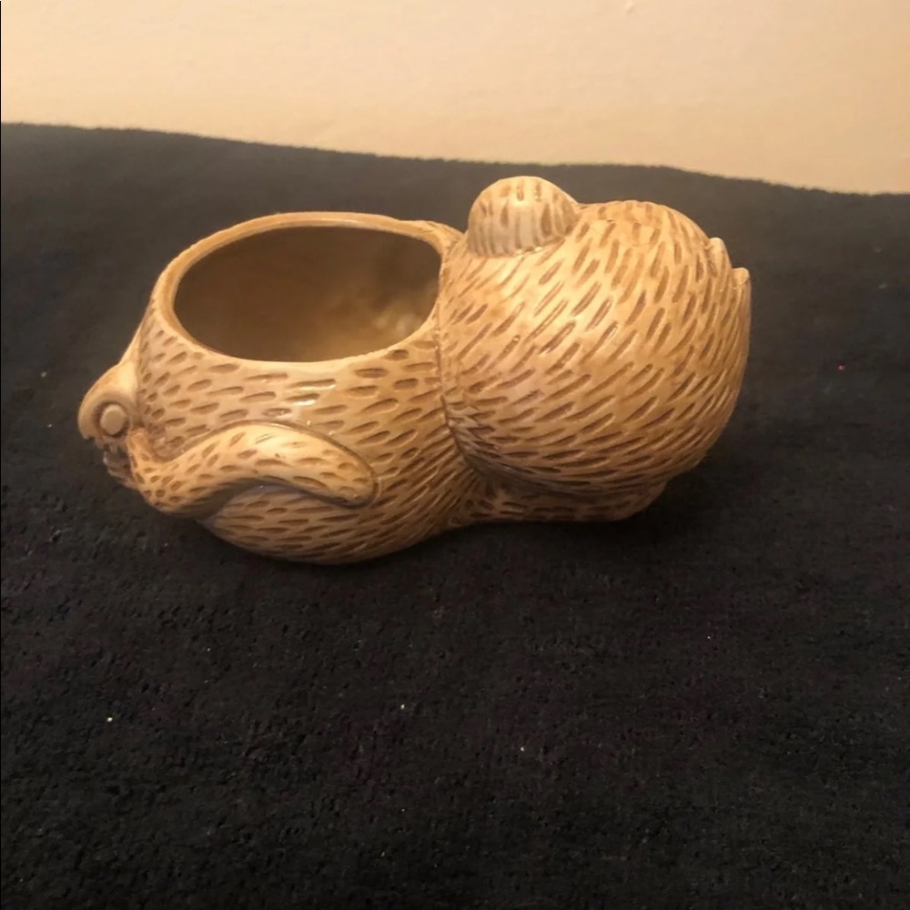 Boy Ceramic Monkey Planter - Picture 3 of 4